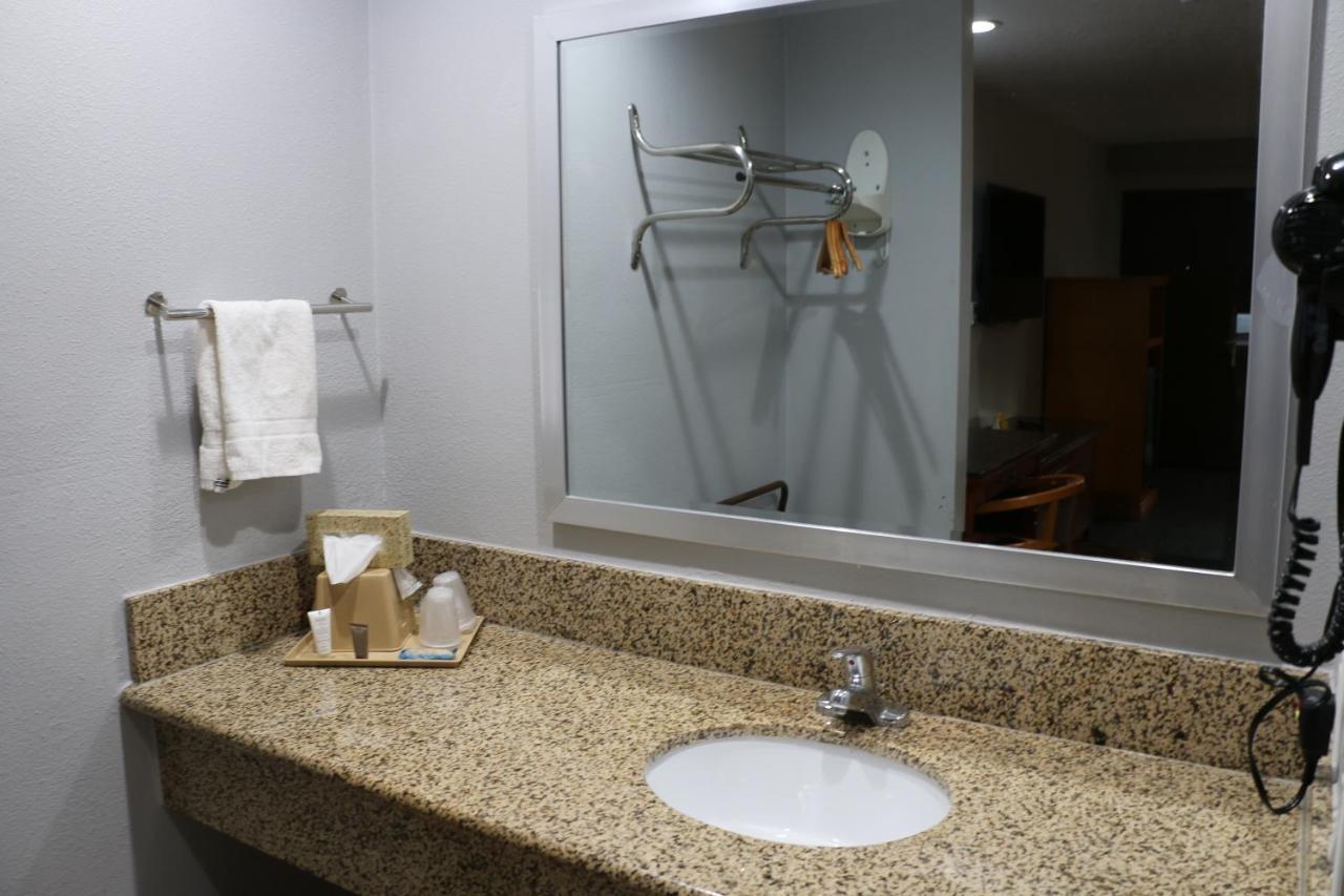 Grand Park Inn Baldwin Park Eksteriør bilde