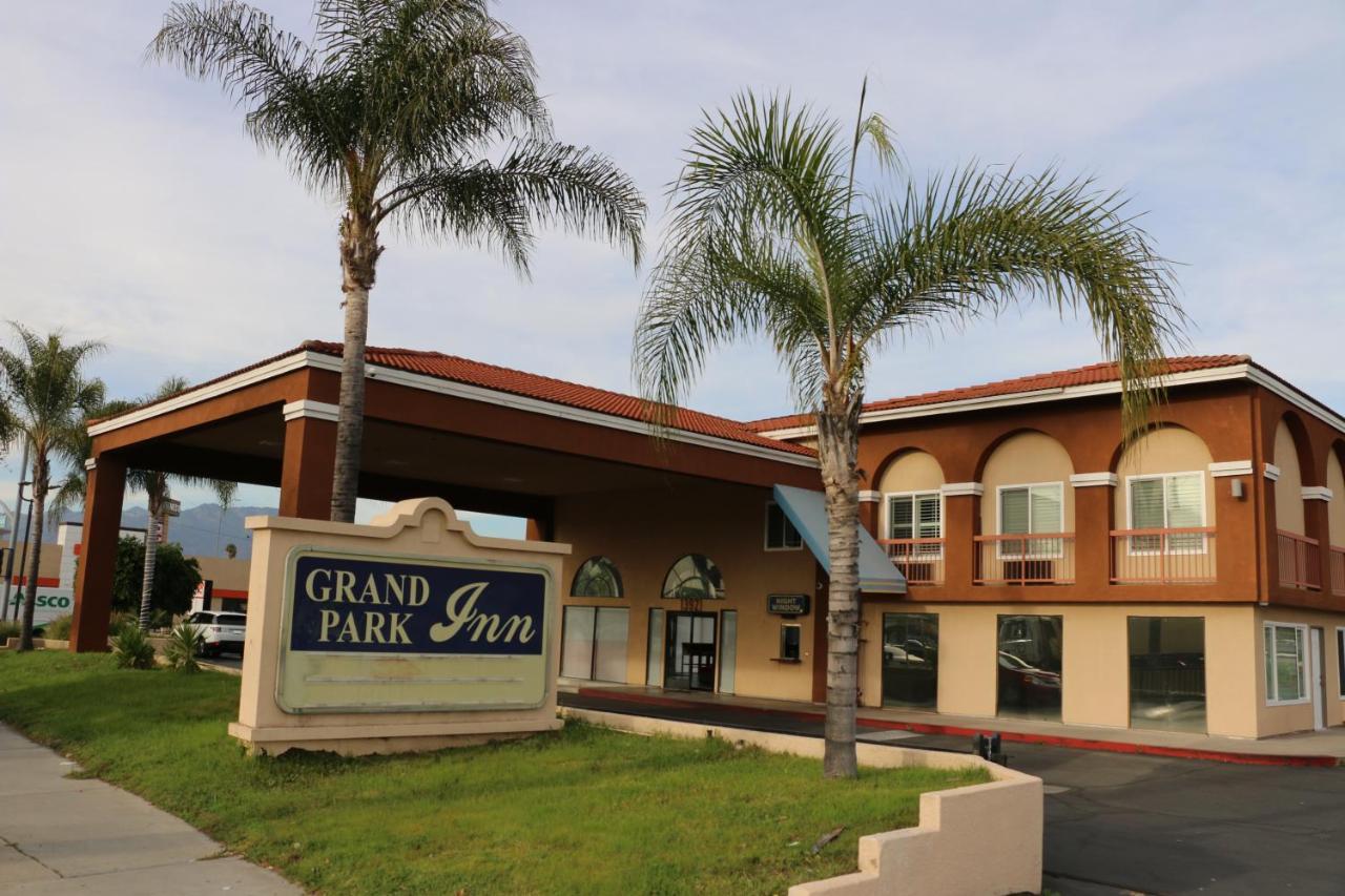 Grand Park Inn Baldwin Park Eksteriør bilde